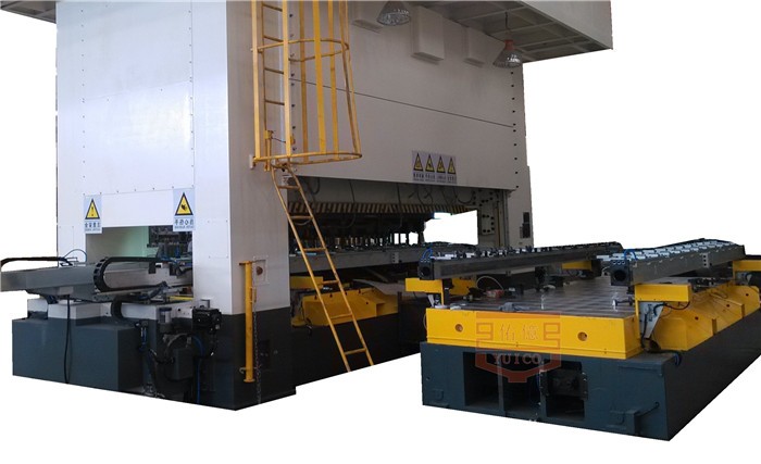 如何選購適合一臺適合自己生產(chǎn)情況的沖壓三次元機械手？